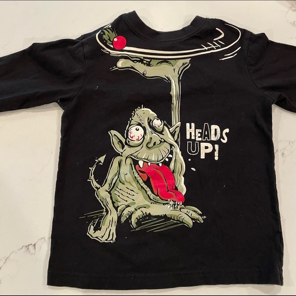 Boys bundle of 3 long sleeve t shirts - Picture 2 of 7